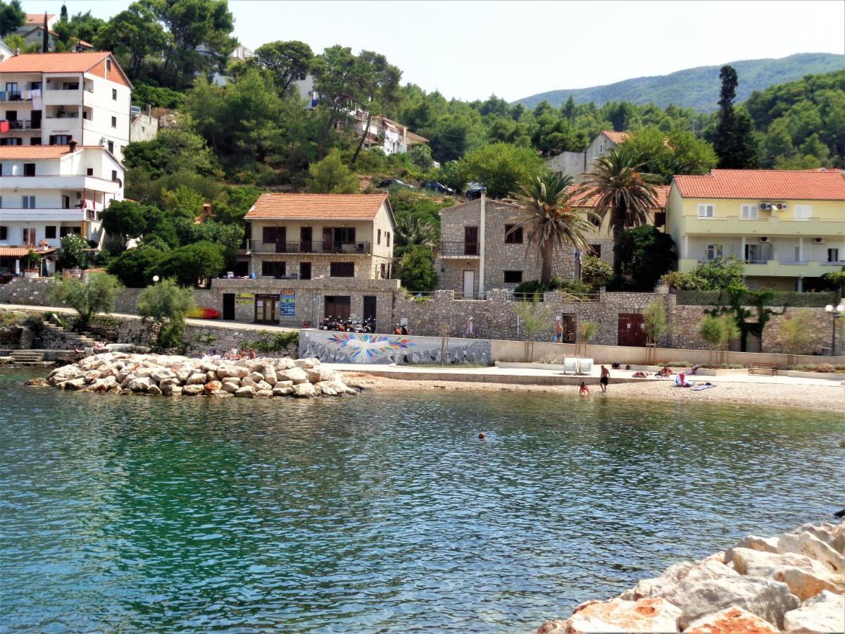 Apartments Skrivaneli Jelsa  Exterior foto
